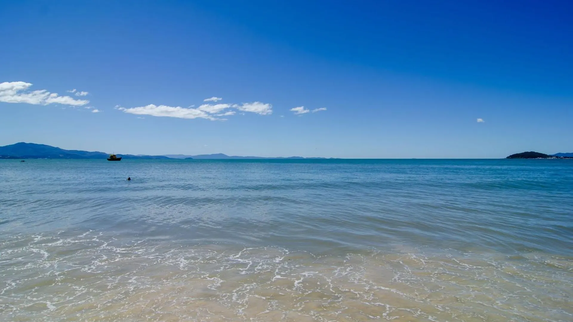 Na Quadra Da Praia, Vista Mar, Canasvieiras Mf1490 Florianopolis