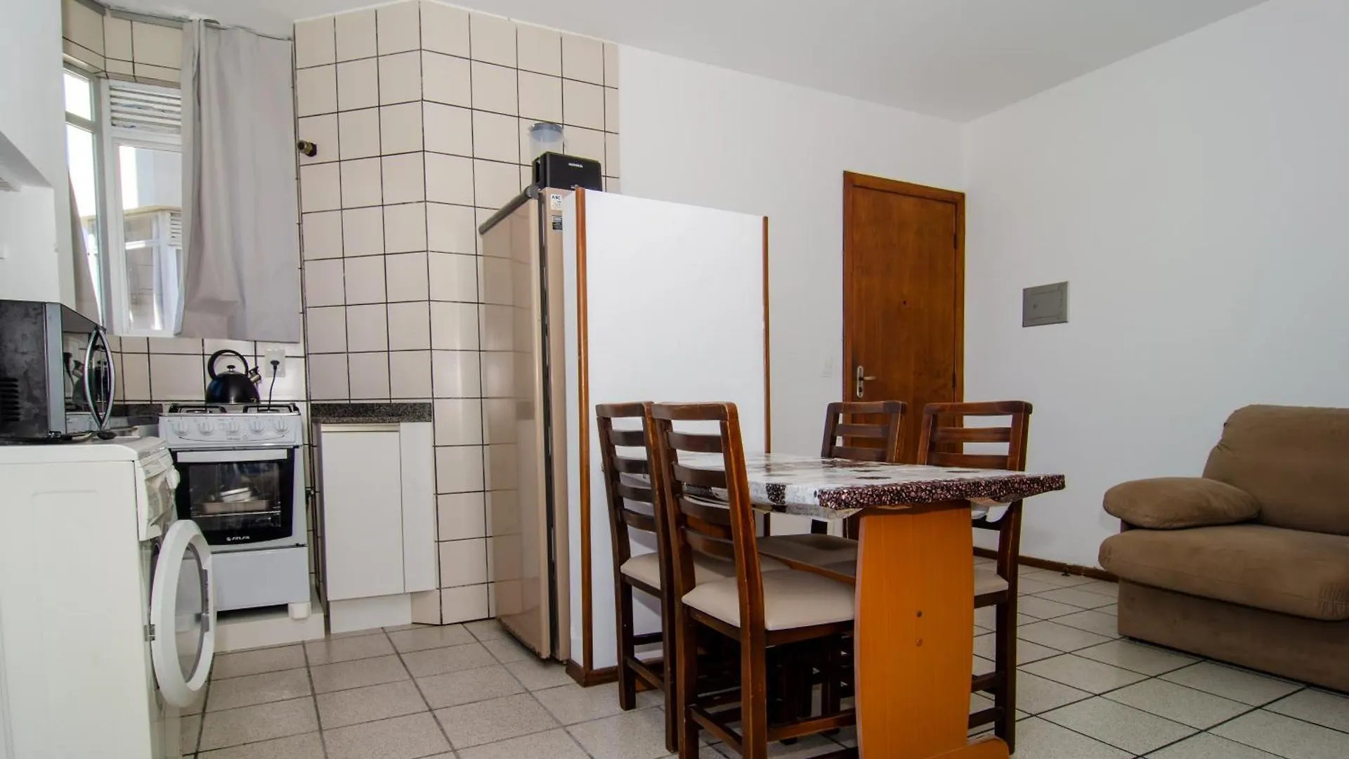 Apartment Na Quadra Da Praia, Vista Mar, Canasvieiras Mf1490 Florianopolis Brazil
